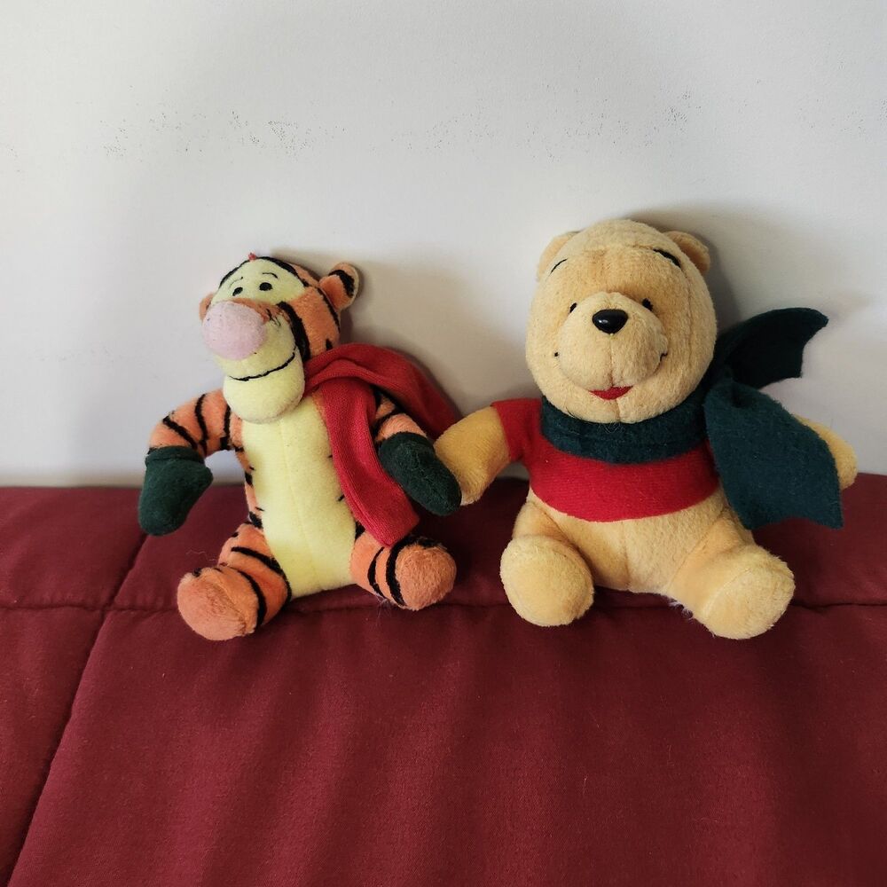 Disney Winnie the Pooh Tigger Plush 4in Retired Christmas Ornament No Loop Cut!!